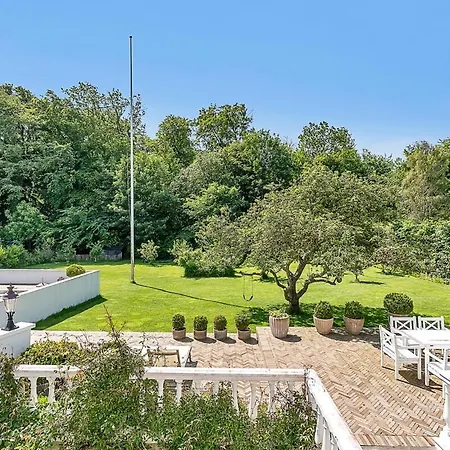 Large Pool Close To Forest